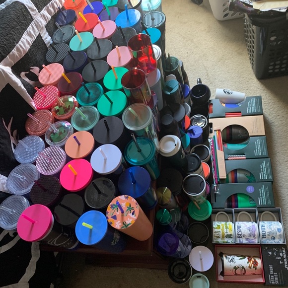 Starbucks cup collection NOT FOR SALE! (1-29-2021) - Picture 2 of 10